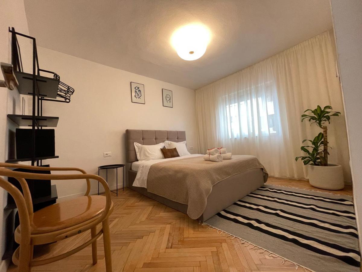 Myslym Shyri'S Apartments Τίρανα Εξωτερικό φωτογραφία
