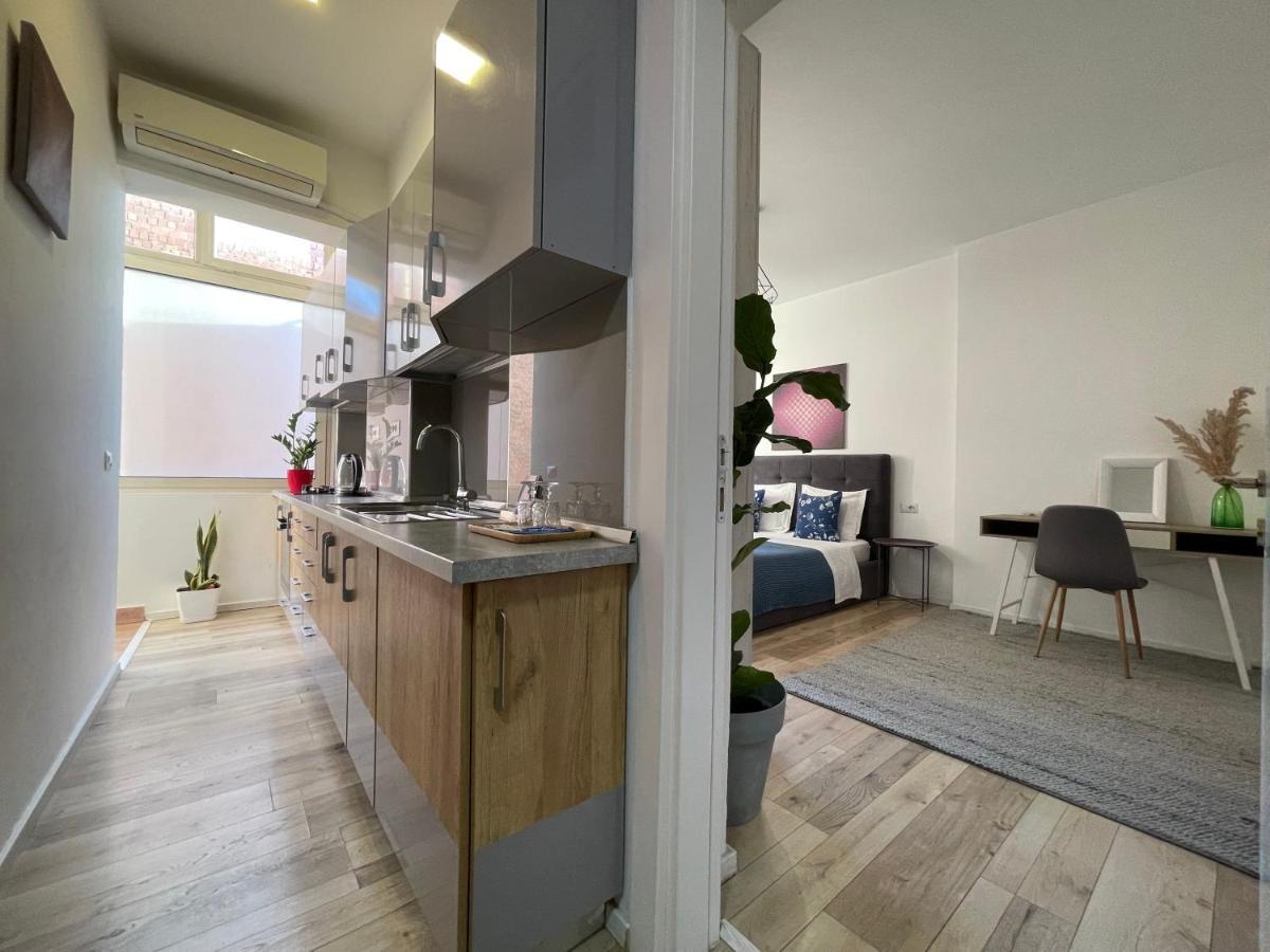 Myslym Shyri'S Apartments Τίρανα Εξωτερικό φωτογραφία
