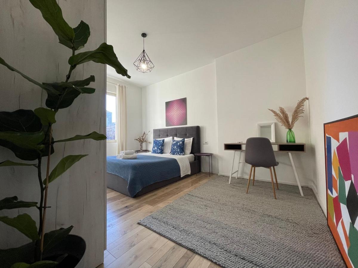 Myslym Shyri'S Apartments Τίρανα Εξωτερικό φωτογραφία