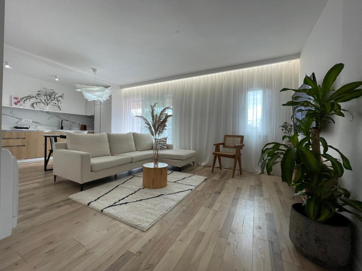 Myslym Shyri'S Apartments Τίρανα Εξωτερικό φωτογραφία