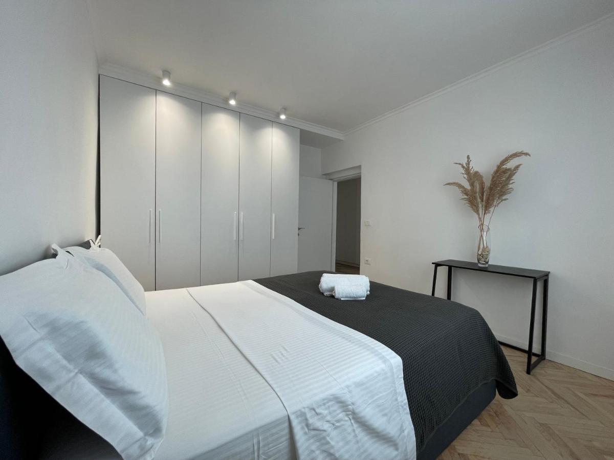 Myslym Shyri'S Apartments Τίρανα Εξωτερικό φωτογραφία