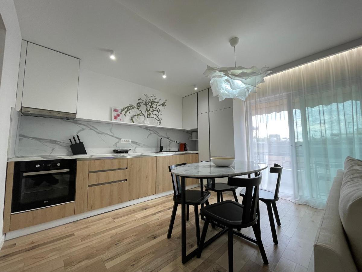 Myslym Shyri'S Apartments Τίρανα Εξωτερικό φωτογραφία