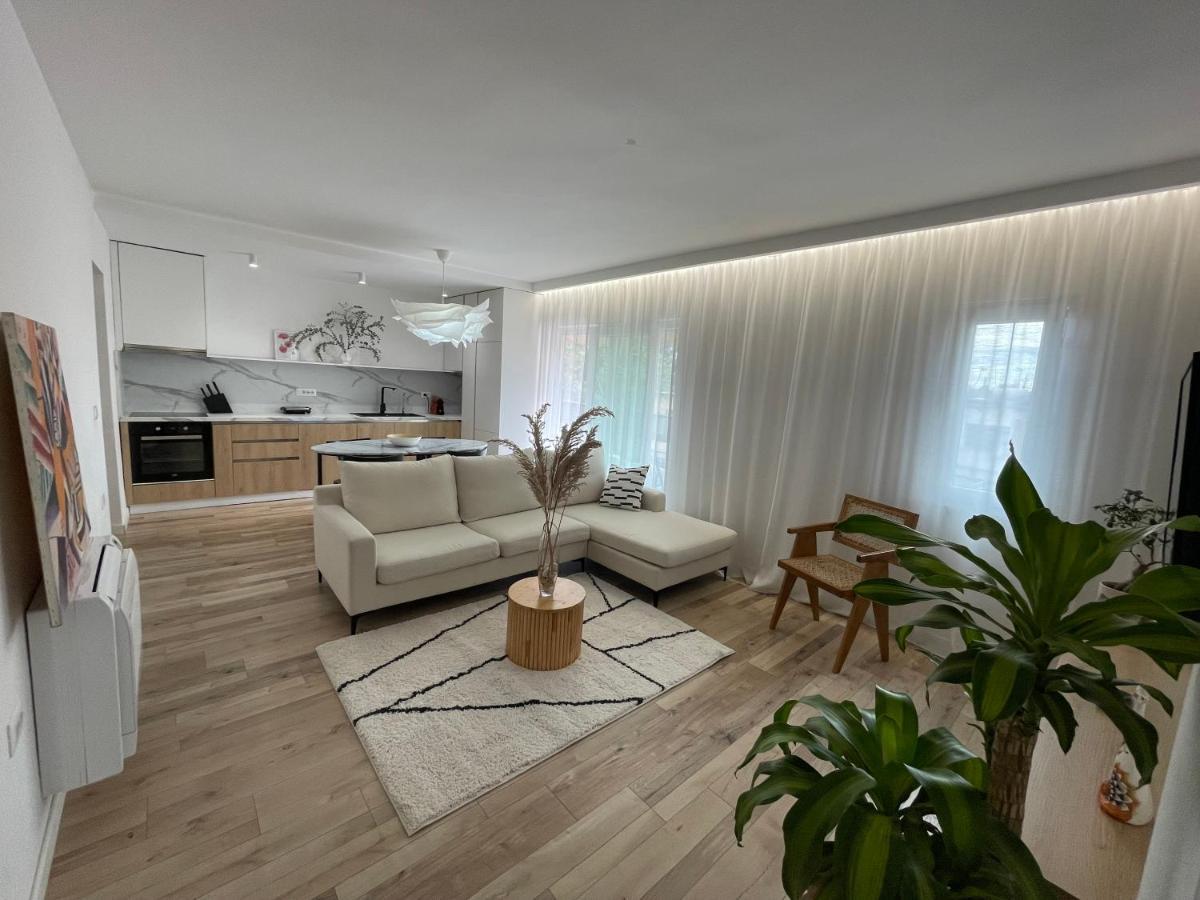 Myslym Shyri'S Apartments Τίρανα Εξωτερικό φωτογραφία